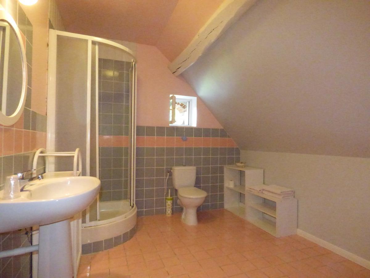 La Ferme Du Chateau Bed & Breakfast Tresnay Exterior photo